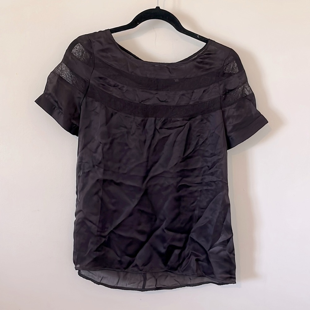 Brand new with tags Quiksilver Women dark brown silk blouse Small
